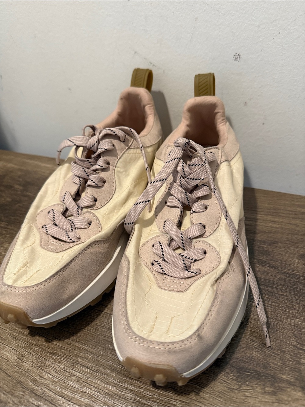 Zara Cream and Blush Lace-Up Women's Sneakers